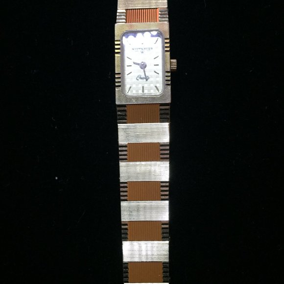 WITTNAUER LADIES GOLD TONE WATCH main image 5